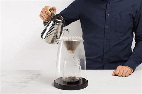 Manual Coffeemaker No. 1 - Sculptural Single Serve Pour-Over Coffee ...