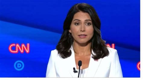 Tulsi Gabbard Bio, Age, Net Worth, Husband & Married