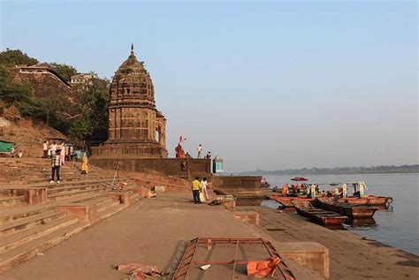 Narmada Ghat, Maheshwar| Narmada Ghat Photos and Timings