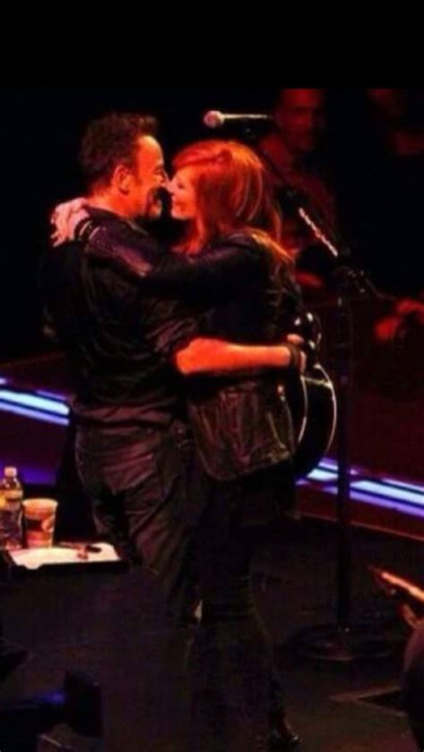 67 best images about Bruce Springsteen Kissing on Pinterest | A love ...