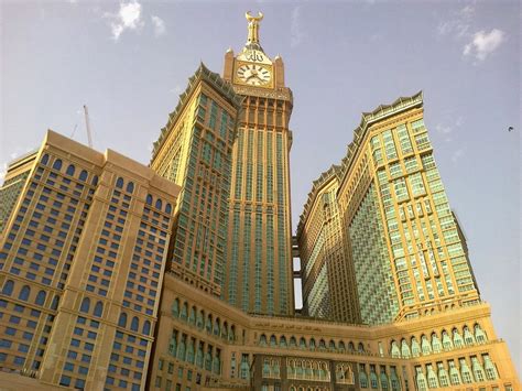 Zam Zam Tower Makkah Wallpaper | Umroh Malang