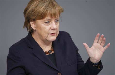 Angela Merkel behind SPD's Martin Schulz in shock poll