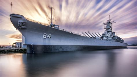 Stunning picture of USS Wisconsin (BB-64) [1920 x 1080] : r/WarshipPorn