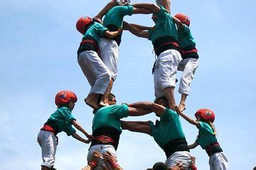 Wine & Cava Tasting and Human Tower Festival from Barcelona -Castellers Heritage (Mar 2024)