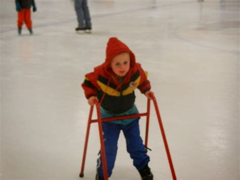 The Kerrie Show: Take Your Kids Ice Skating This Winter #winterbucketlist