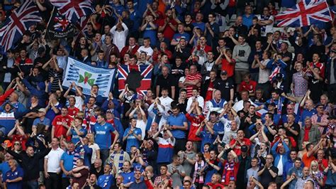 Rangers fans snap up shares - Eurosport