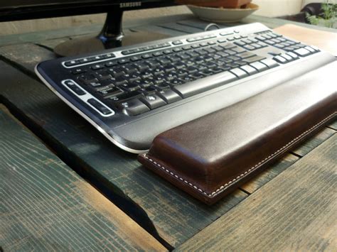 Leather Keyboard Wrist Rest, Ergonomic Wrist Support, Corporate Gift ...