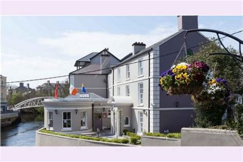 Rowan Tree Hostel Ennis | Hostel | Ennis | Clare