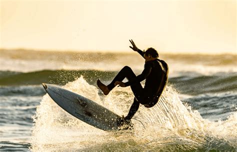 What is the essential equipment for surfing - Changzhou Haige Microfiber Textile Co.,Ltd-oem factory