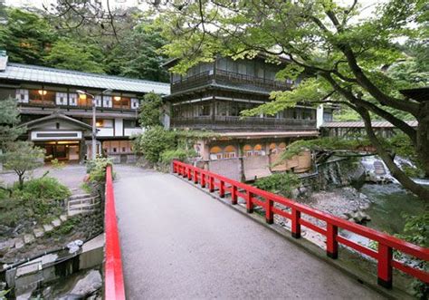 Shima Onsen Sekizenkan Ryokan (Japanese-Style Inn) / Spirited Away Onsen 300 years old | Ryokan ...