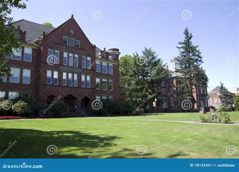 Oregon college campus editorial photo. Image of salem - 78132441