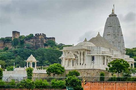 Top 10 Famous Temples in Rajasthan | Famous Temples Hindu Temples in Rajasthan