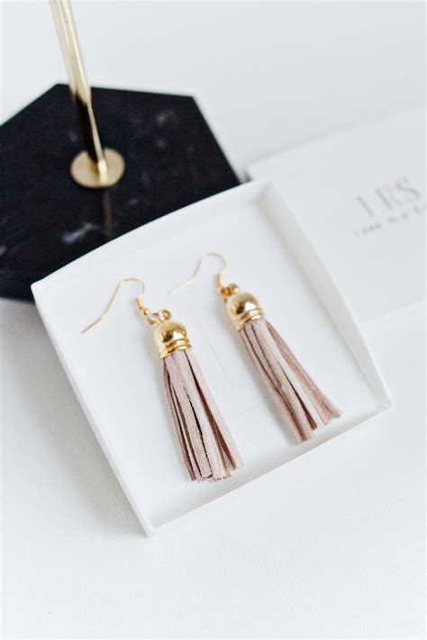 Tassel Earrings - Light Brown - Shop