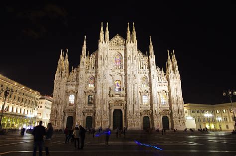 Milano di notte: cosa fare nella capitale della moda - Snap Italy