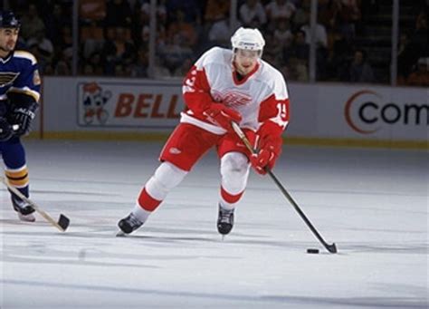 Pavel Datsyuk Does It Again