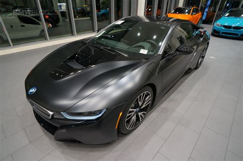 The Frozen Black Protonic Edition i8 shows up in Los Angeles