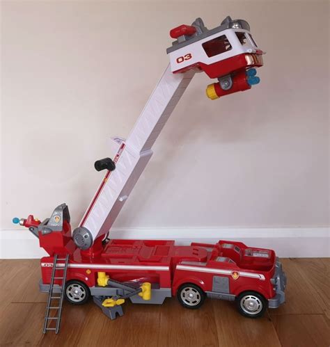 Paw Patrol Fire Truck review: Marshall's Deluxe Ultimate Rescue