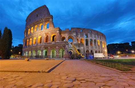 Roman Architecture Of The Colosseum In Rome A Photo Essay Picture And ...