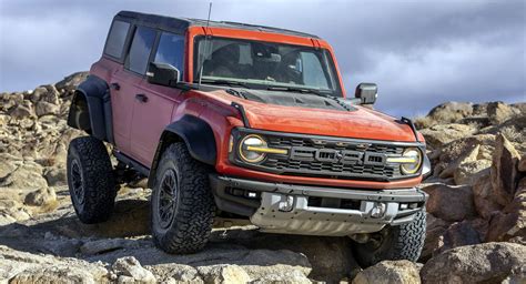 This Is Why The Ford Bronco Raptor Doesn’t Have A V8 Engine | Carscoops