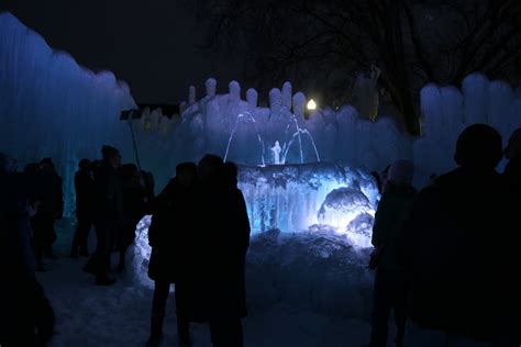 Lake Geneva Ice Castles glow in the dark [PHOTOS]