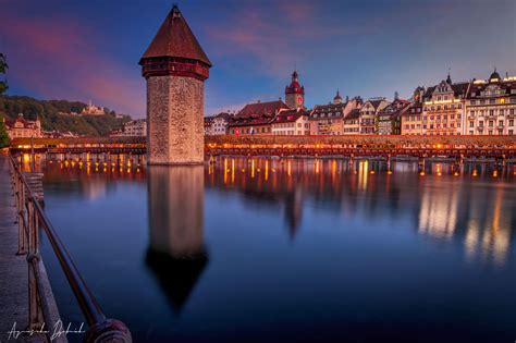 Kapellbrücke (Chapel Bridge) in Lucerne, Switzerland