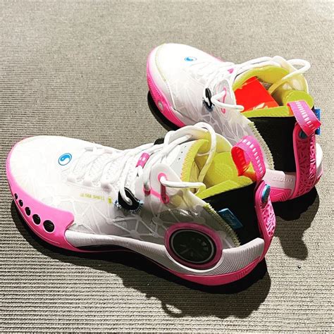 Li-Ning Way of Wade 9 Shadow Sakura Low Basketball Shoes White/Pink ...