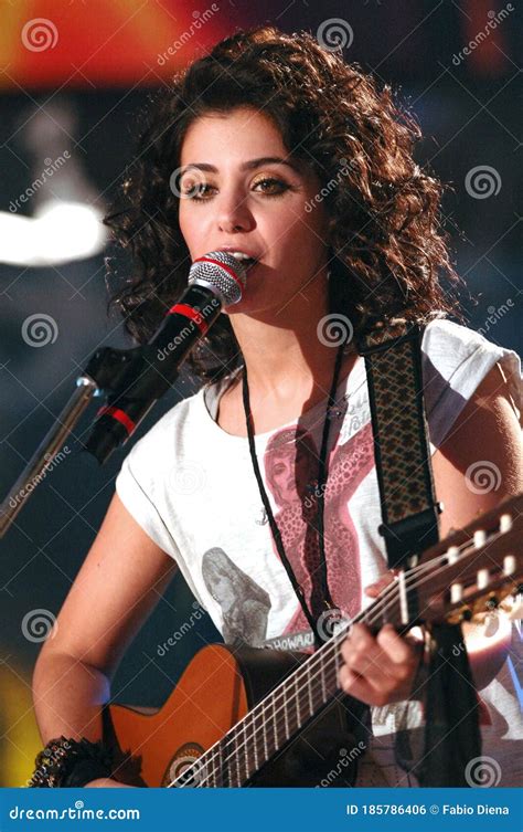 Katie Melua during the Concert Editorial Photo - Image of acustica ...