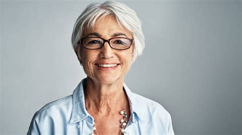 Glasses Trends 2024 Women Over 50 - Ilyse Arabella