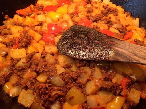 CHORIZO POTATO HASH - Let's Cook Some Food