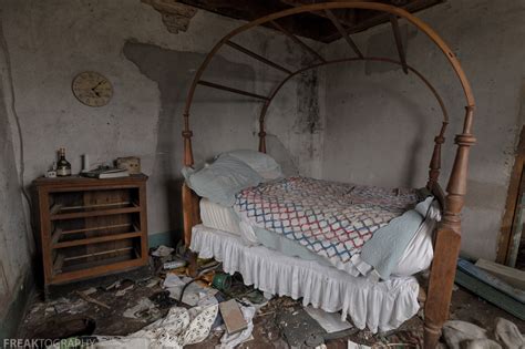 An amazing canopy bed inside an abandoned house in the middle of ...