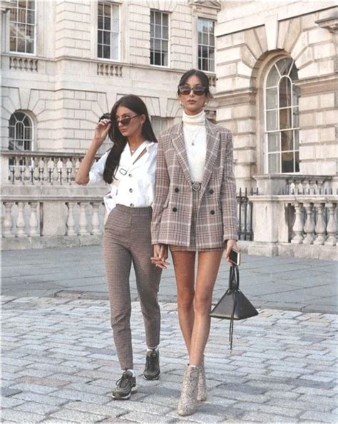 Rich Girl Aesthetic Classy _ Rich Girl Aesthetic | Rich girl outfits, Elegant outfit classy ...