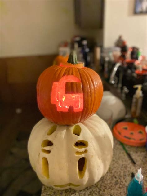 The Coolest Among Us Pumpkin Carving Pics, Check Them Out!