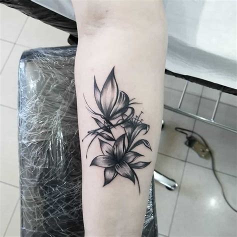 Top 65 Best Lily Tattoo Ideas [2021 Inspiration Guide]