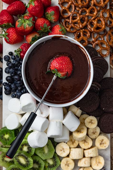 Easy Chocolate Fondue Recipe (Only 5 ingredients!) - Olivia's Cuisine