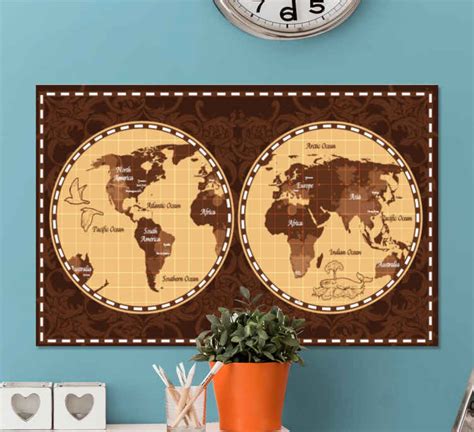 Old world map art canvas - TenStickers