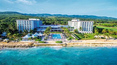 Hilton Rose Hall Resort and Spa in Montego Bay | FirstChoice.co.uk