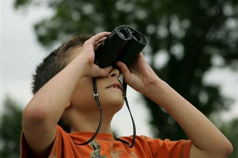 Best binoculars for kids: Top picks for youngsters | Space