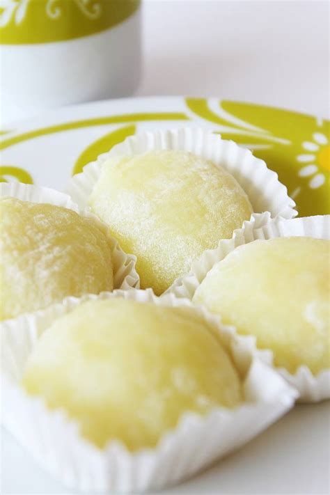 Malaysia Durian Mochi / Japanese Rice Cake from Malaysia Kuala Lumpur ...