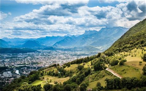 France: The Mountain Border | Traveler's Life