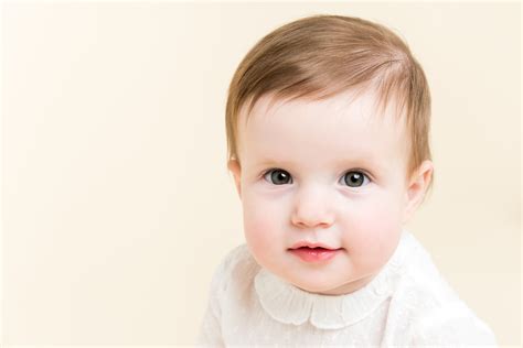 What's The Best Age For Baby Photos? A Guide To The First Year