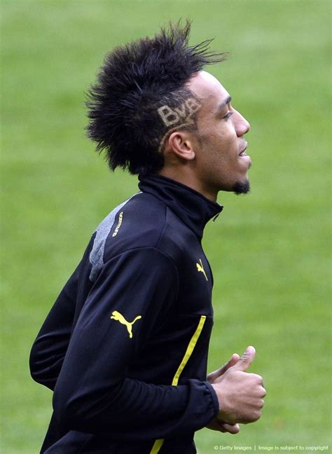 Aubameyang | Football hairstyles, Soccer players haircuts, Soccer players