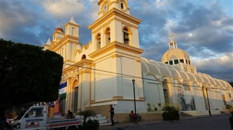 Catedral de Chalatenango | Taj Mahal, Landmarks, Building