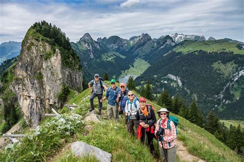 Touri landet Treffer – Telegraph