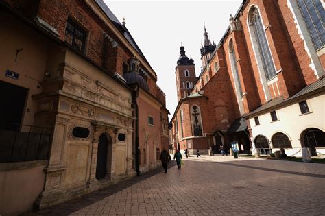 Best Travel Guide to Krakow, Poland: Attractions