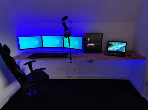 My floating desk Setup. : r/gamingpc