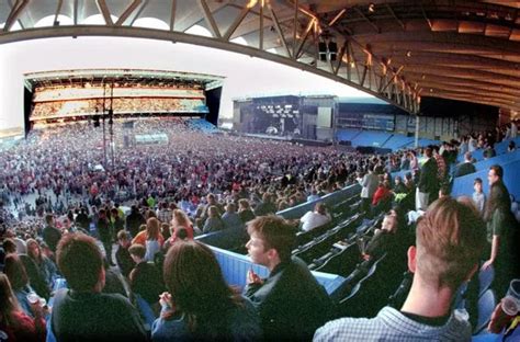 Oasis at Maine Road 1996: pictures of their massive Manchester City stadium gig - Manchester ...