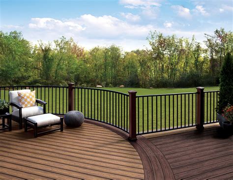 Trex Go-Togethers: Deck Color Schemes to Connect Your Home to Nature | Trex