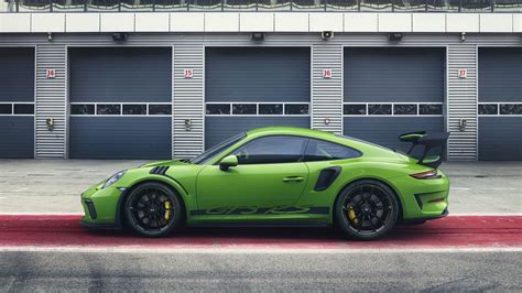 Green Porsche GTS RS coupe HD wallpaper | Wallpaper Flare