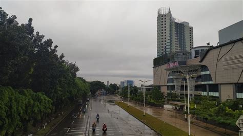 Prakiraan Cuaca: Hujan Lebat dan Petir Berpotensi Terjadi di Beberapa Wilayah Indonesia ...