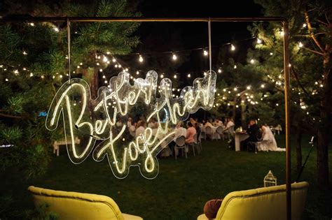 Using Outdoor Neon Signs to Illuminate Your Space at Night